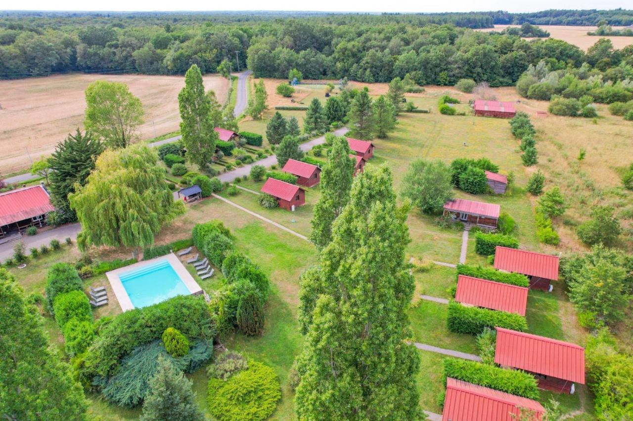 Les Cabanes Parisiennes - Chalets 1H30 From Paris - 62P Sainte-Genevieve-des-Bois Exterior photo