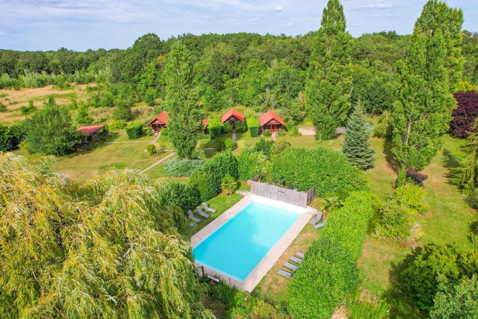 Les Cabanes Parisiennes - Chalets 1H30 From Paris - 62P Sainte-Genevieve-des-Bois Exterior photo